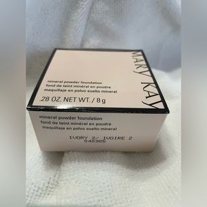 IVORY 2 Mary Kay Mineral Powder Foundation IVORY 2 NEW DISCONTINUED LOOSE POWDER